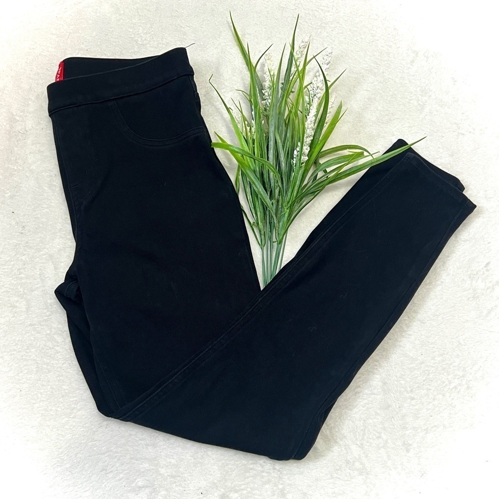 SPANX Classic Black Pull-On Knit Skinny Jean Pant - Medium